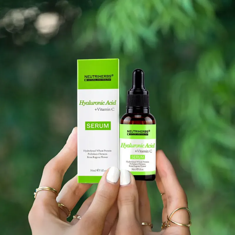 Neutriherbs Hyaluronic Acid + Vitamin C Serum (30 ml) 